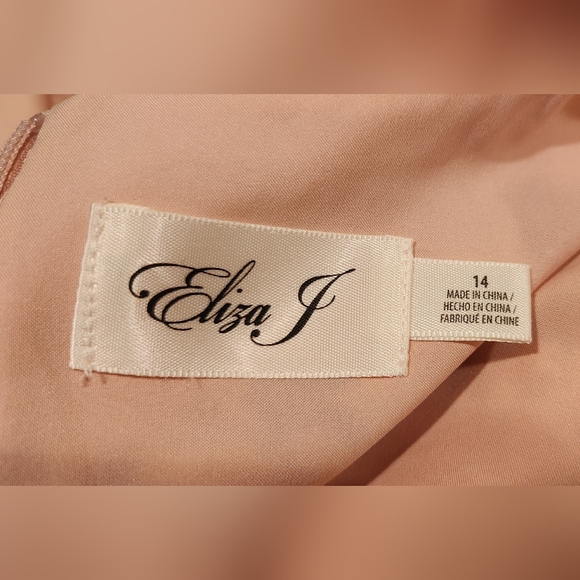 Eliza J Pink Floral Wrap Dress Sz 14 - Picture 2 of 10